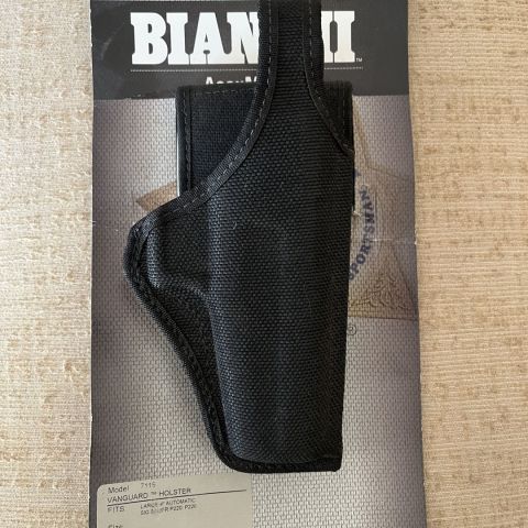 Bianchi accumold holster