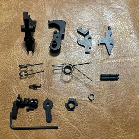 3 Round Burst M16 FCG