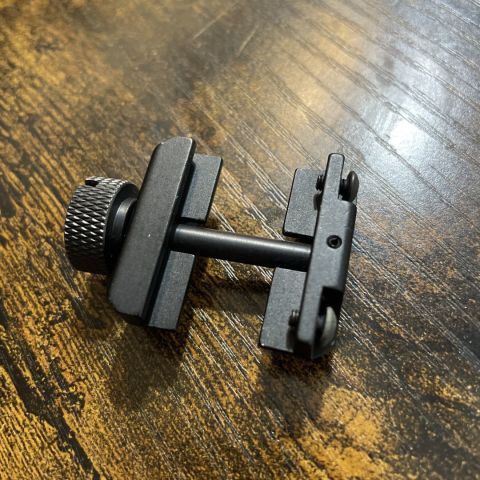 Surefire thumb screw mount