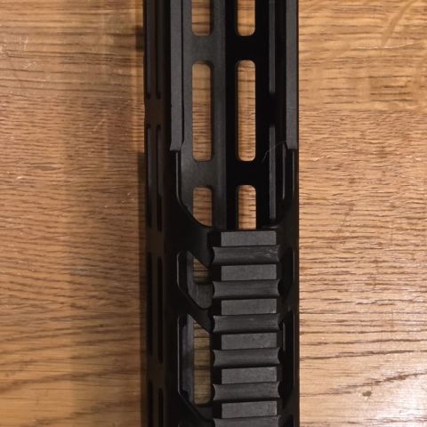 MI 10.5" MCX Virtus Handguard