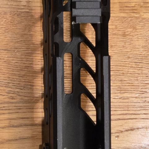 SIG MCX Virtus 8" Handguard