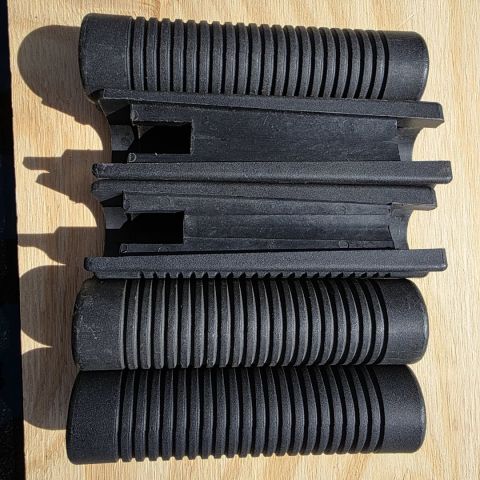 Pump shotgun forends