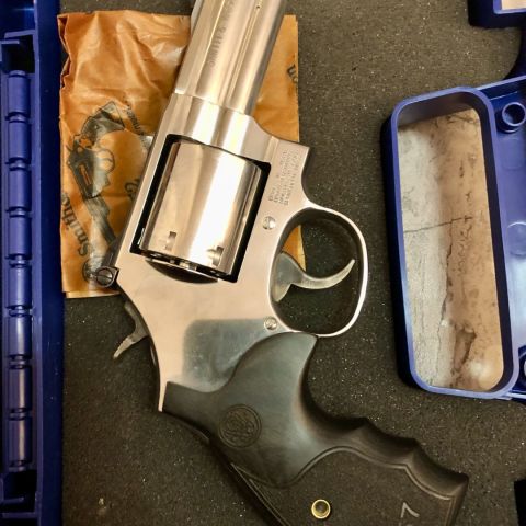 .357 S&W 686 Plus 3-5-7 Magnum