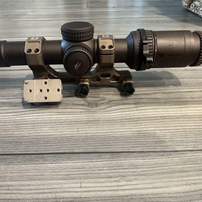 VORTEX RAZOR 45°マウント　実物 Vortex Razor 45 Degree Offset Mount | Kenzie's Optics | Free