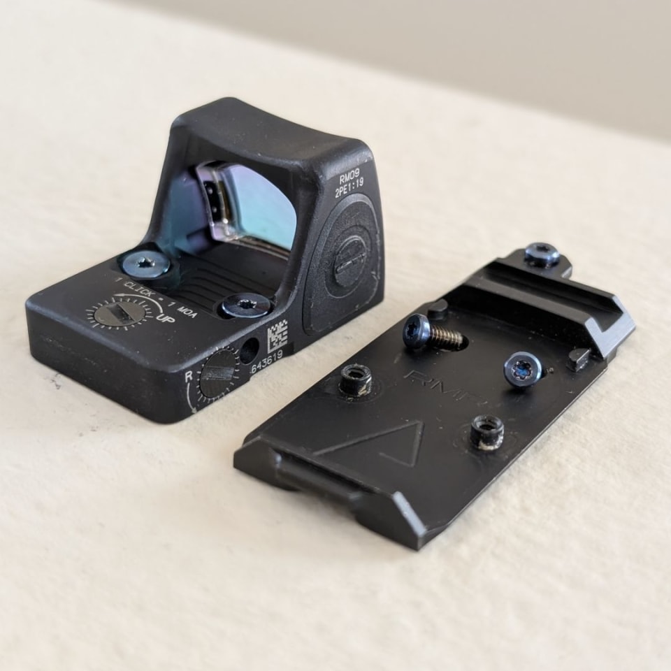 Trijicon RMR and AOS plate | Tacswap