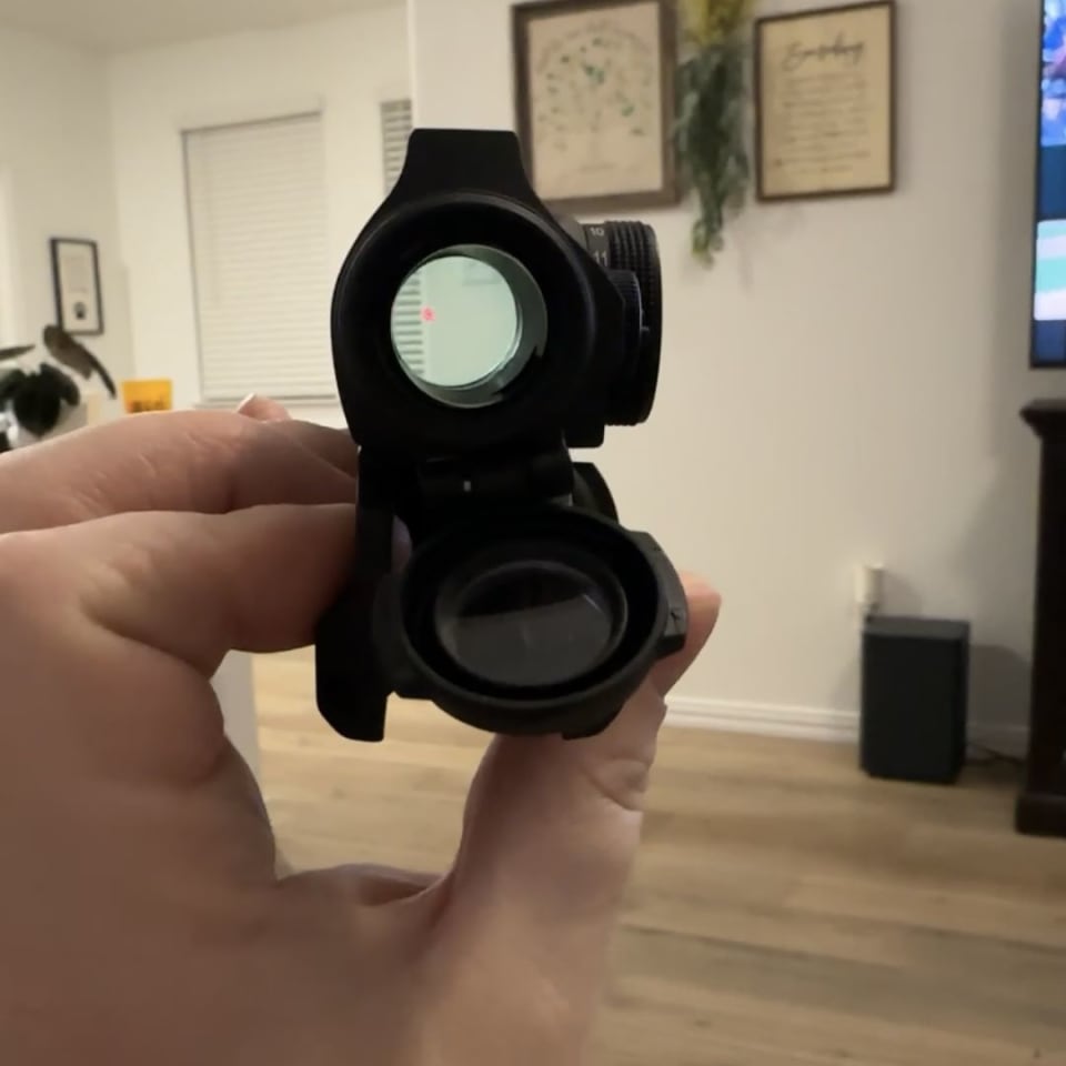 Image 3 - Aimpoint t2 on scalarwerks mnt