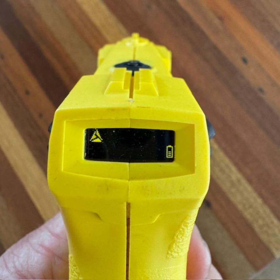 Taser X26P W/ extras | Tacswap
