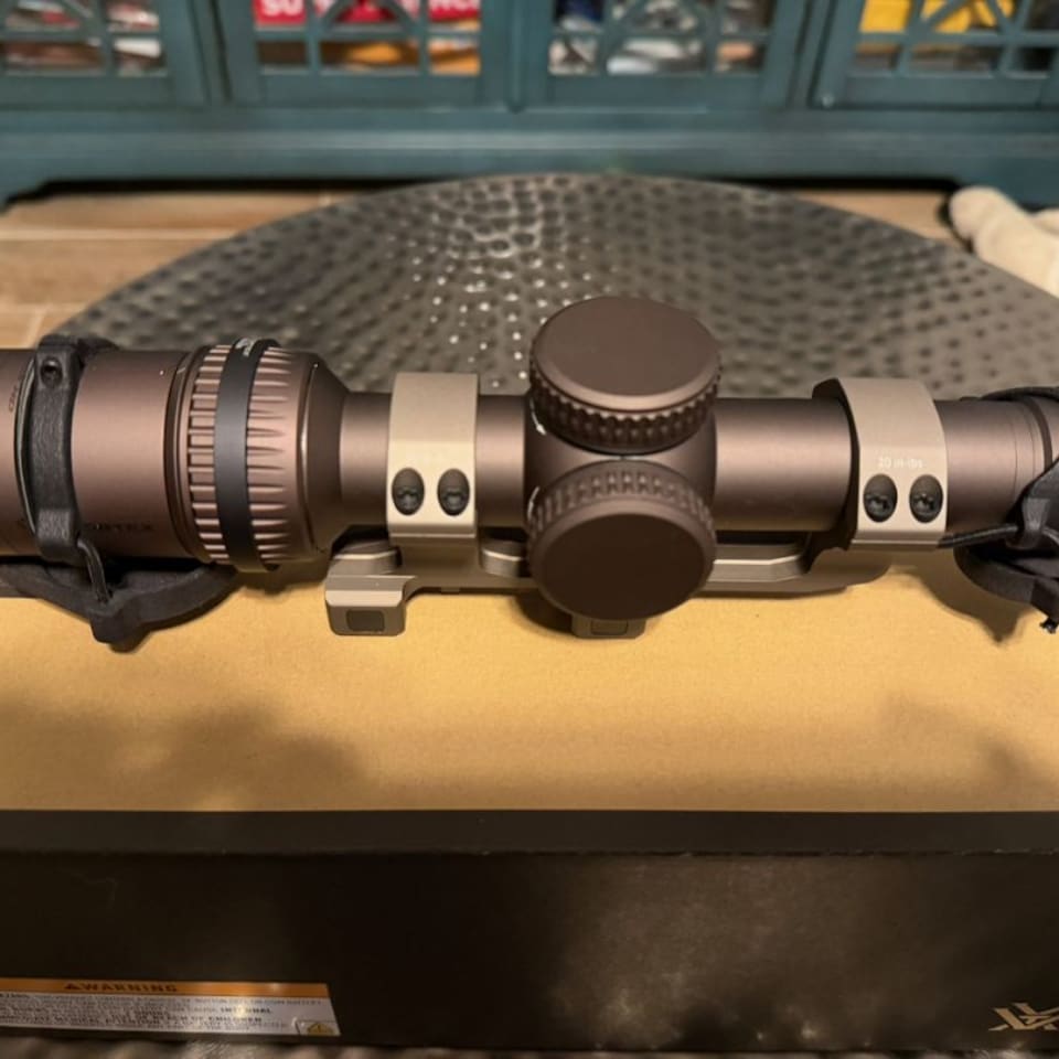 Image 2 - Vortex Razor Gen 2E 1-6 EBR-7F