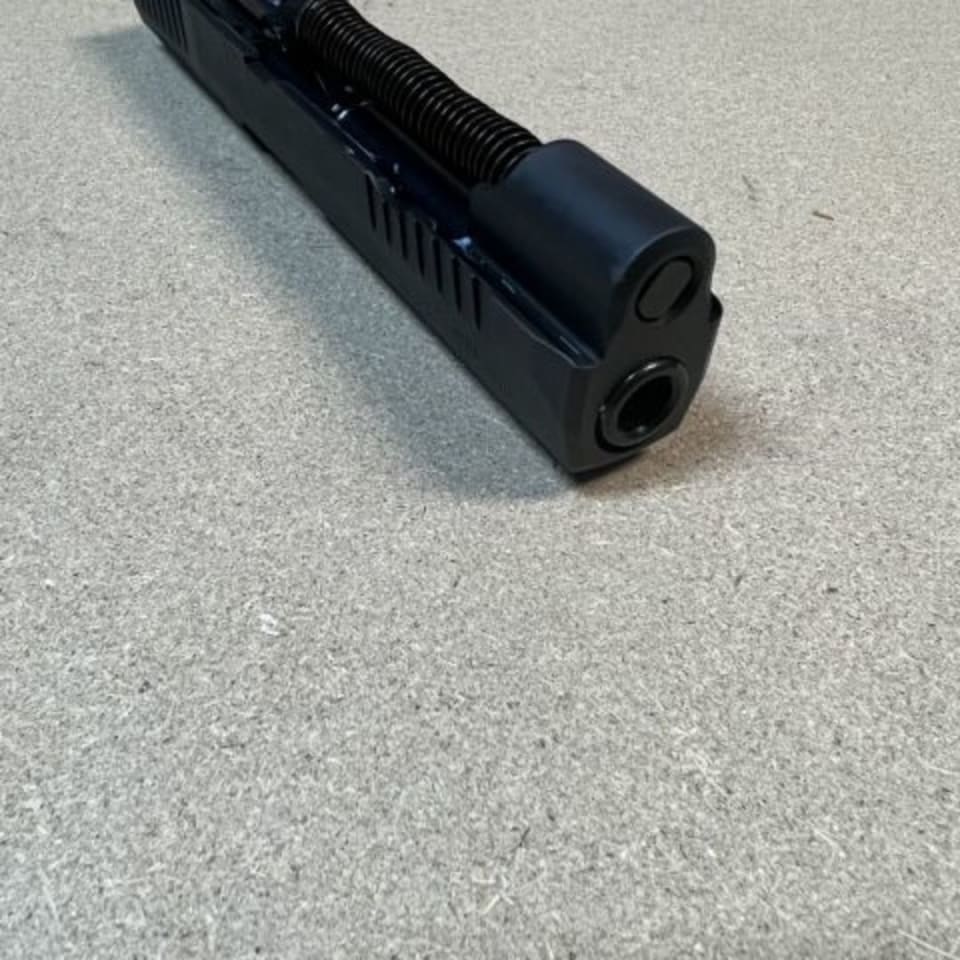 Image 2 - *ACTIVE* SIG OEM P320 Full 4.7