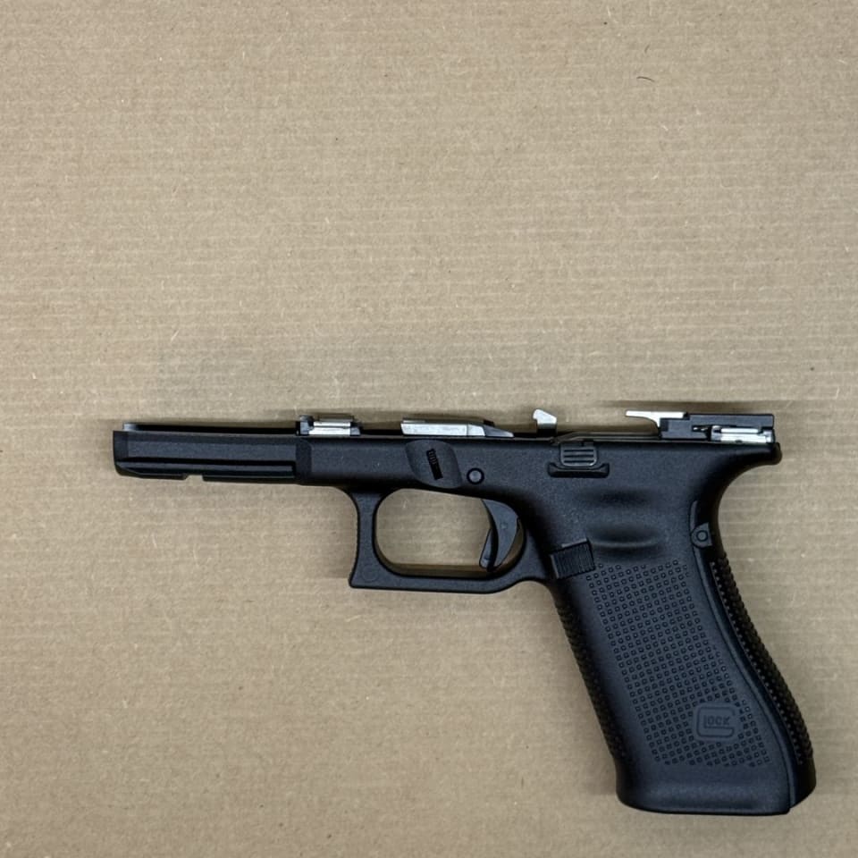 Image 2 - *ACTIVE* Glock 17 GEN 5 Lower Frame, grip