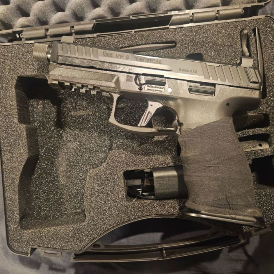 Image 3 - VP9 Tactical 9mm 1/2x28