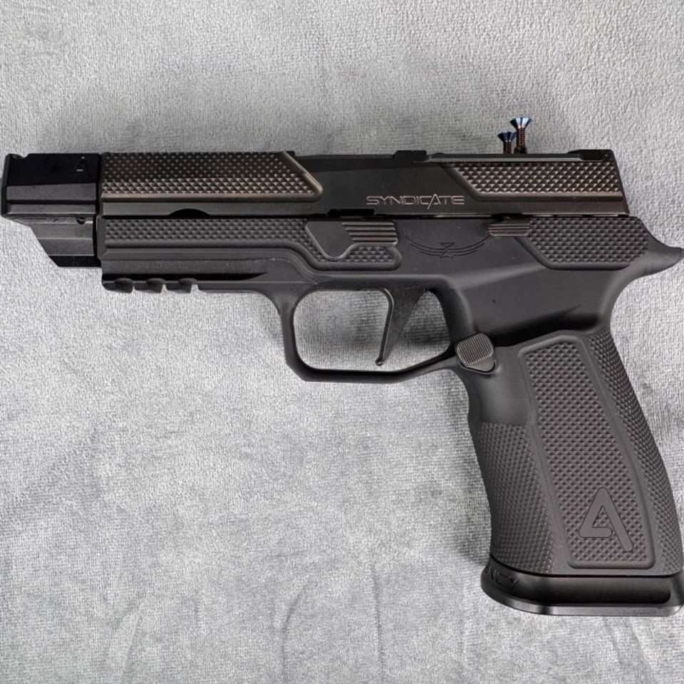 Image 1 - P320 Syndicate S2 Comp Icarus