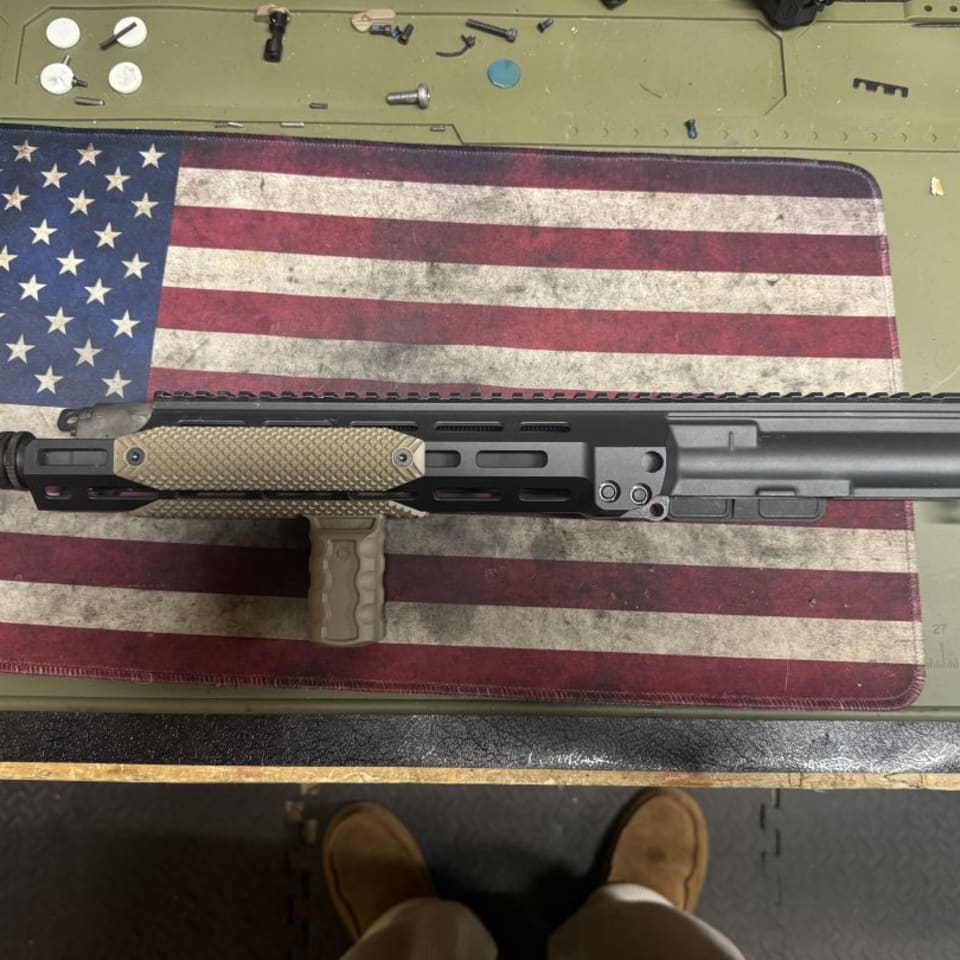 Image 2 - LMT Shovelnose Upper 