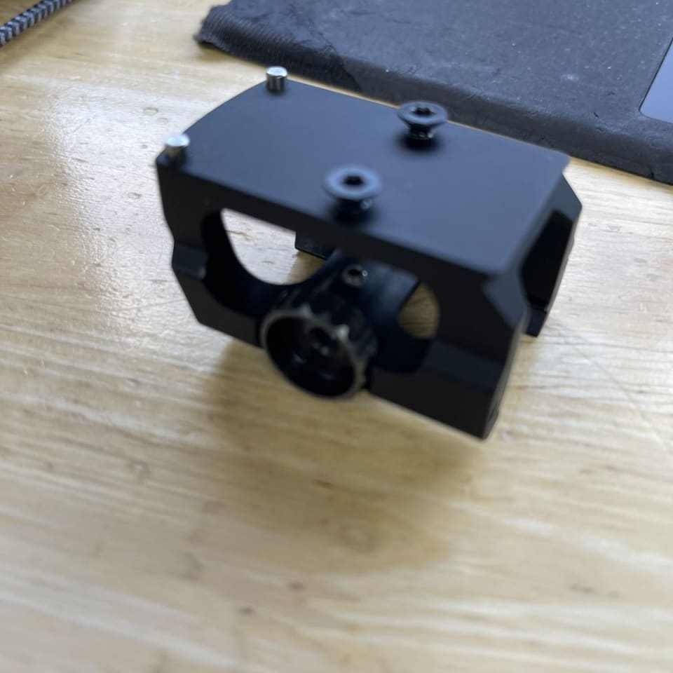 Image 2 - pistol dot mounts