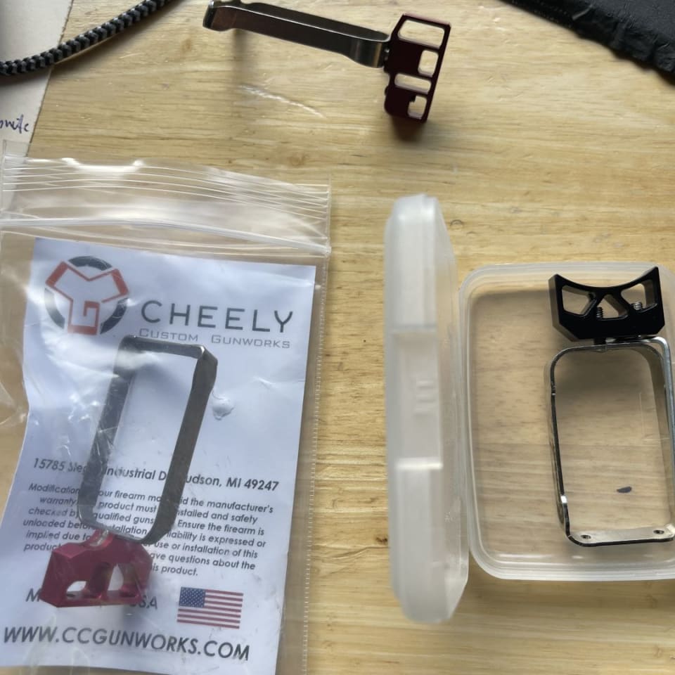 Image 1 - 2011 trigger - only red cheely left.