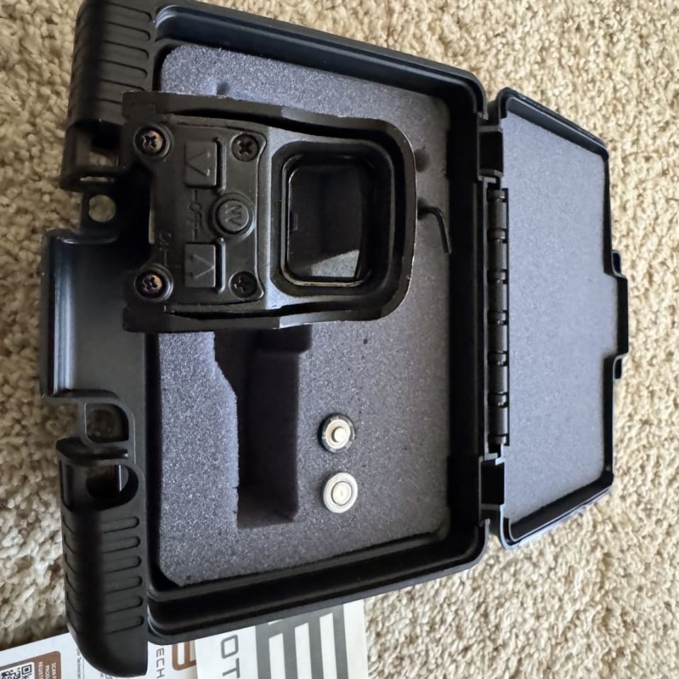 Image 4 - FIRE SALE L3 Eotech 552