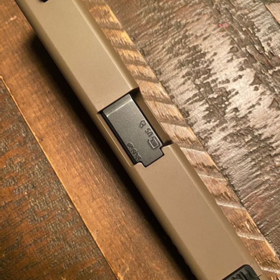 Image 3 - Glock Gen 4 Slide FDE Cerakote