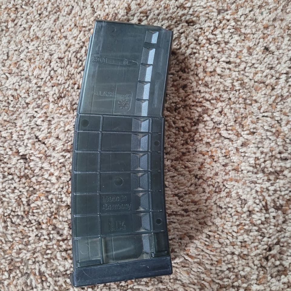 Image 1 - Hk smoke mag 