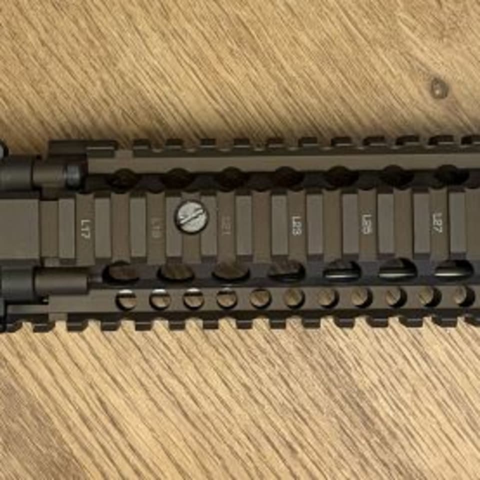 Image 2 - 13.25" M4A1 RIS II "GLSSC"