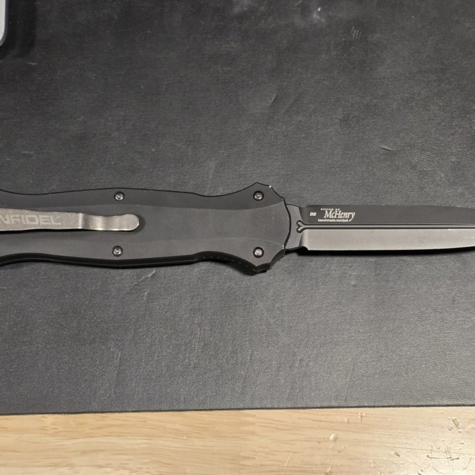Image 3 - SOLD Excellent Benchmade Infidel