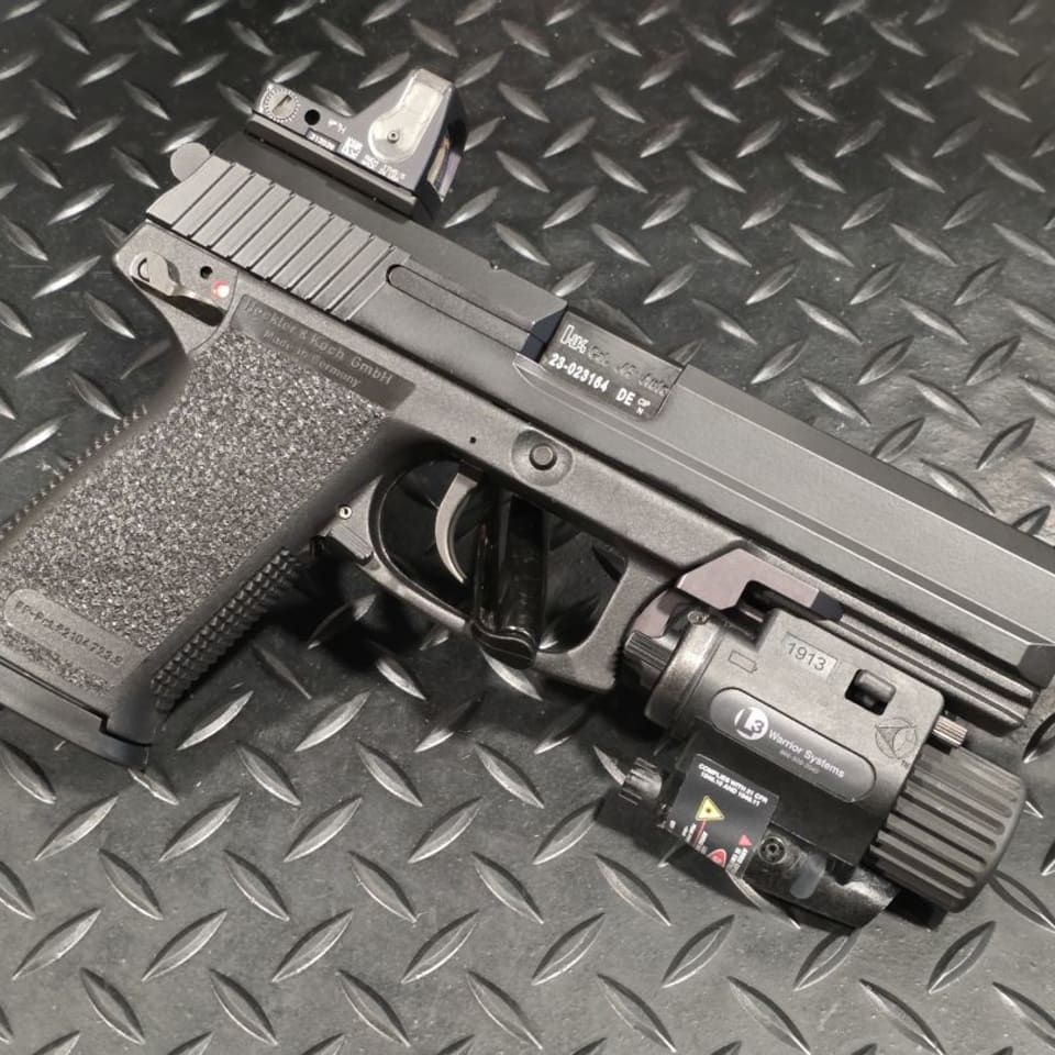Image 3 - HK Mark 23 W/Extras 