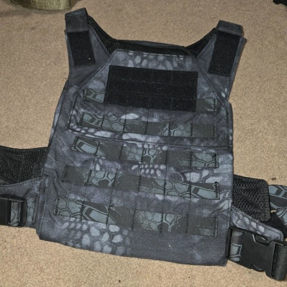 Image 1 - Grey Ghost Minimalist Carrier