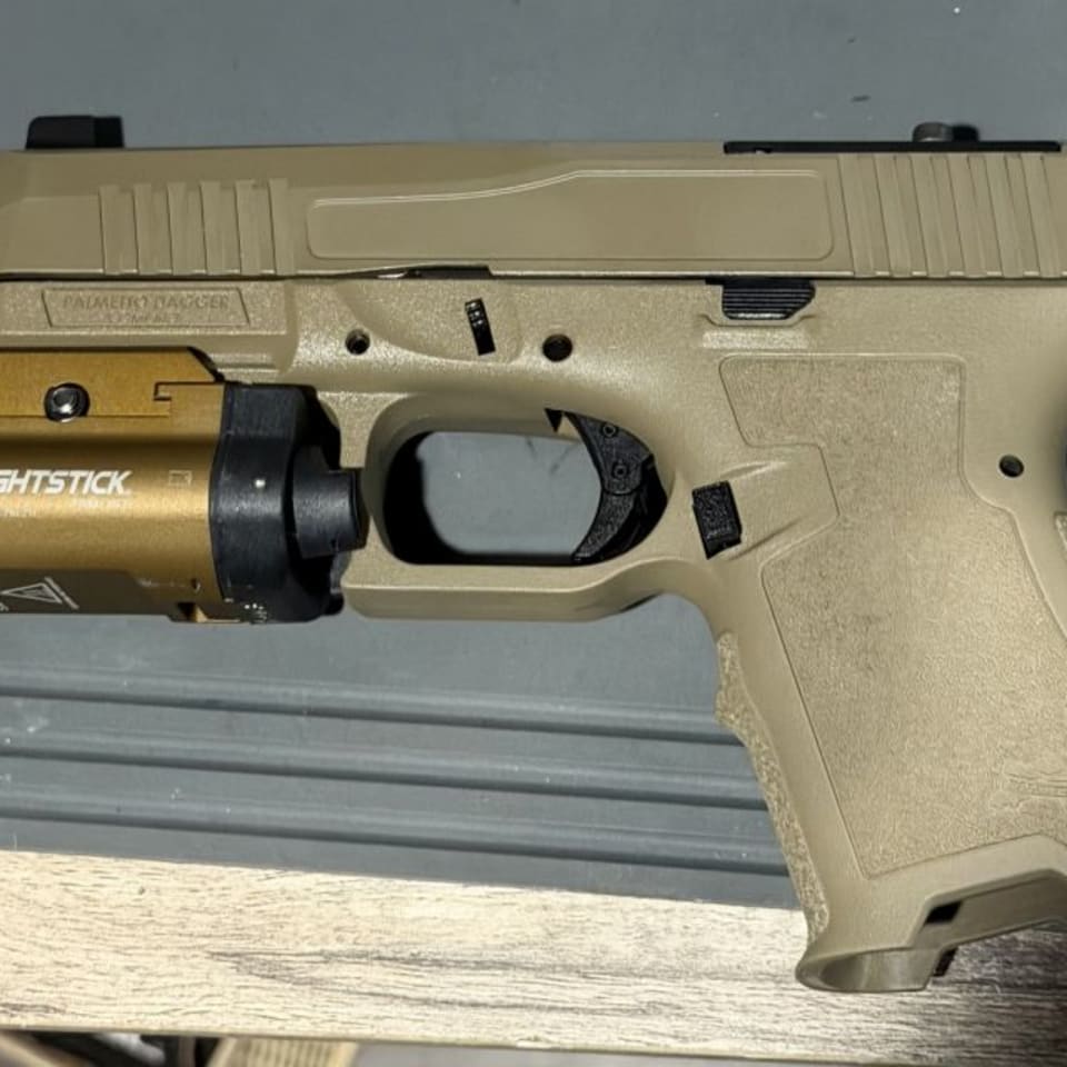 Image 2 - PSA dagger fde compact