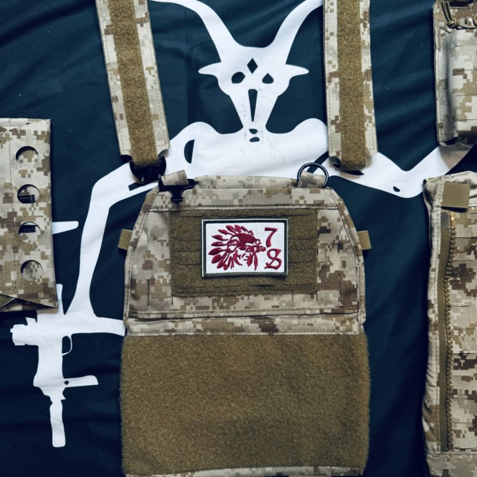 レプリカ FERRO CONCEPTS FCPC AOR1 プレートキャリア Price Drop* New Ferro Concepts AOR1 FCPC | Tacswap