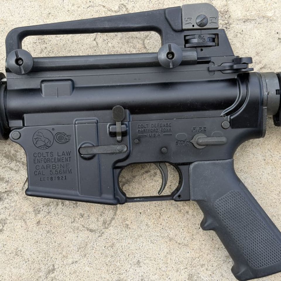 Image 3 - Colt Law Enf. Carbine AR15