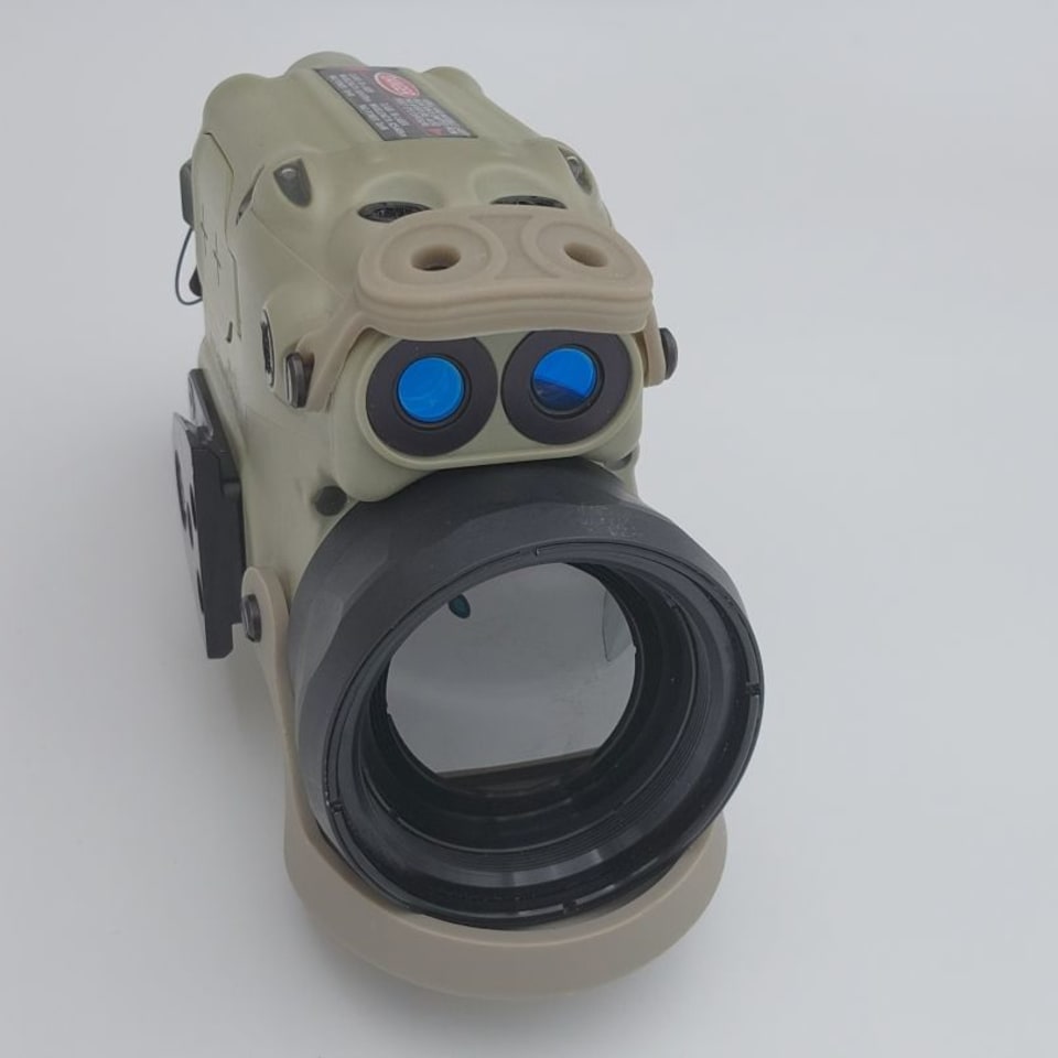 Image 4 - BAE UTM Thermal /W Mount