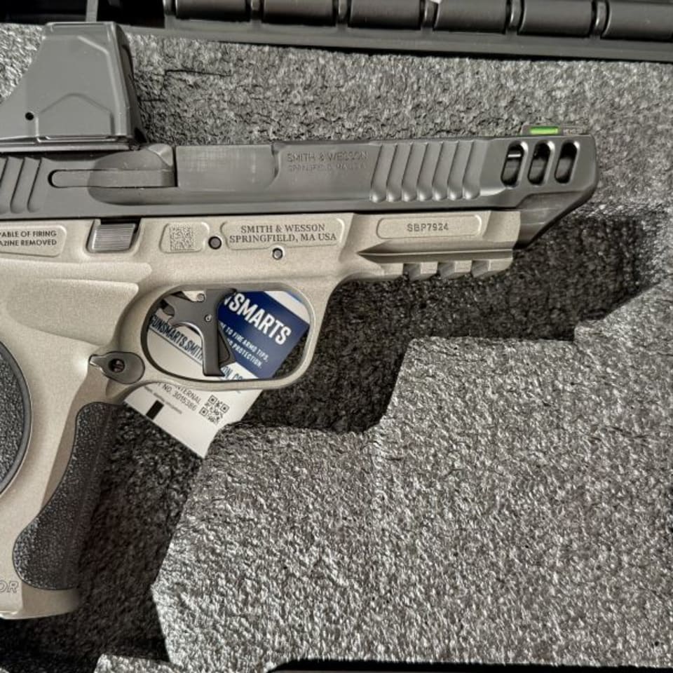Image 2 - Smith & Wesson M&P M2.0 Metal Competitor