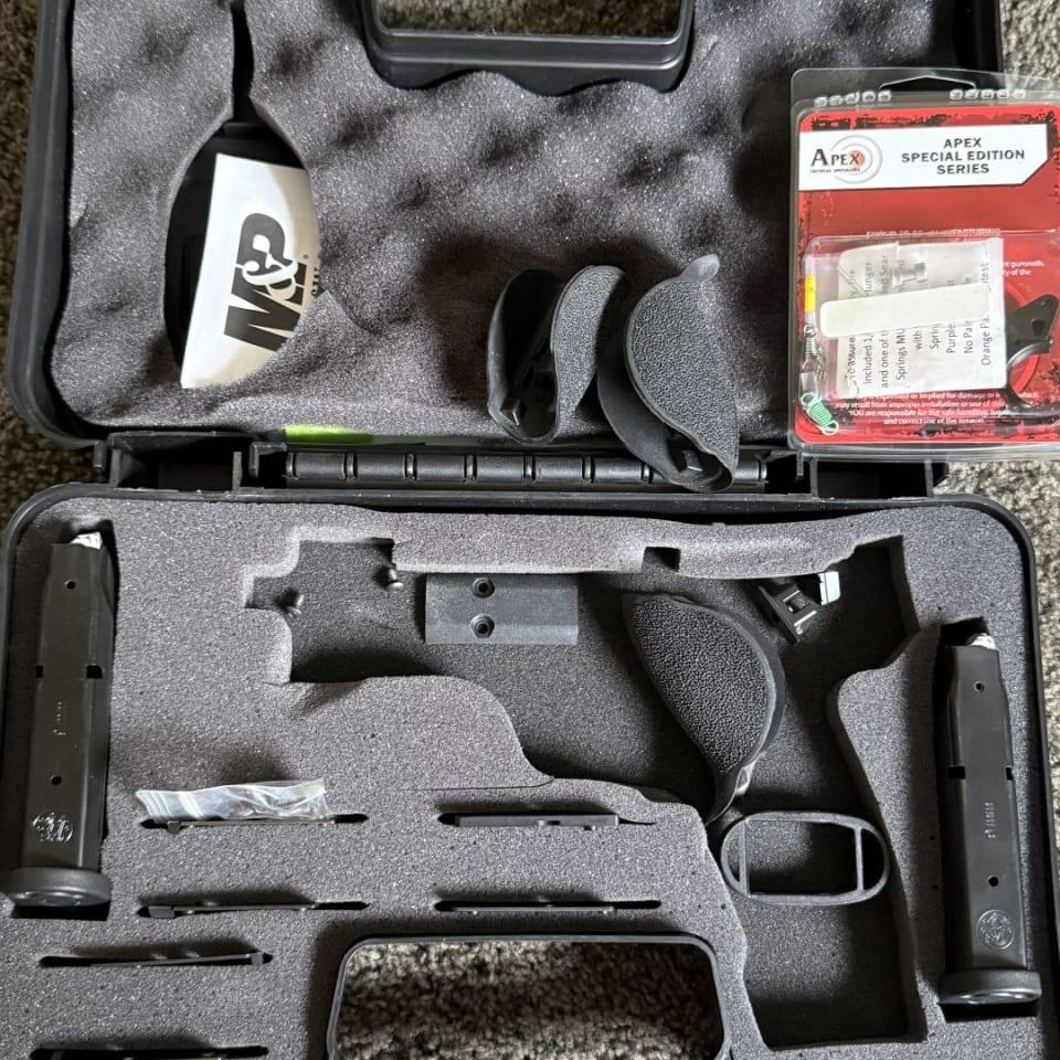 Image 2 - M&P M2.0 Compact 4” OR 