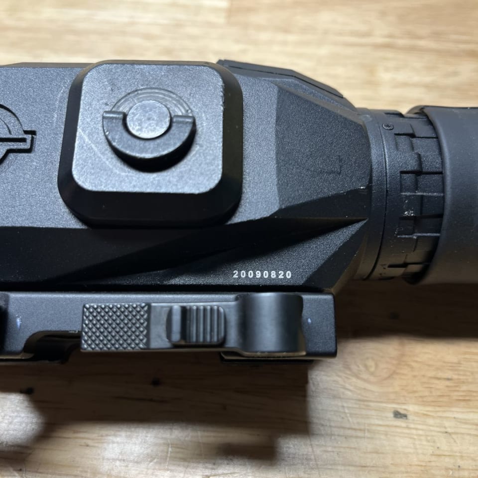 Image 4 - Sightmark Wraith HD with Light