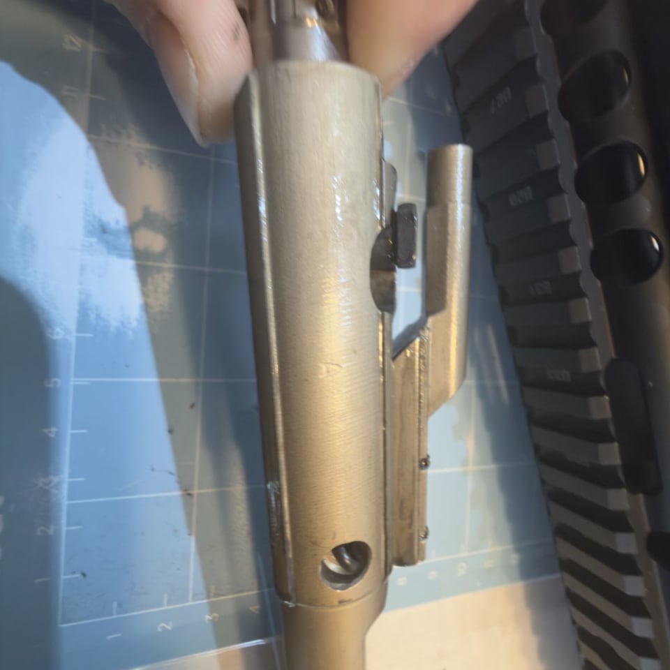 Image 4 - M4A1 Mod II contract upper