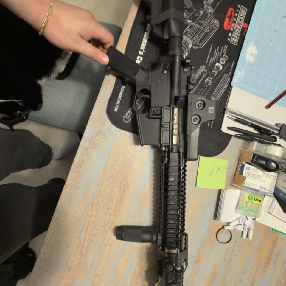 Image 3 - Contract M4A1 Mod II