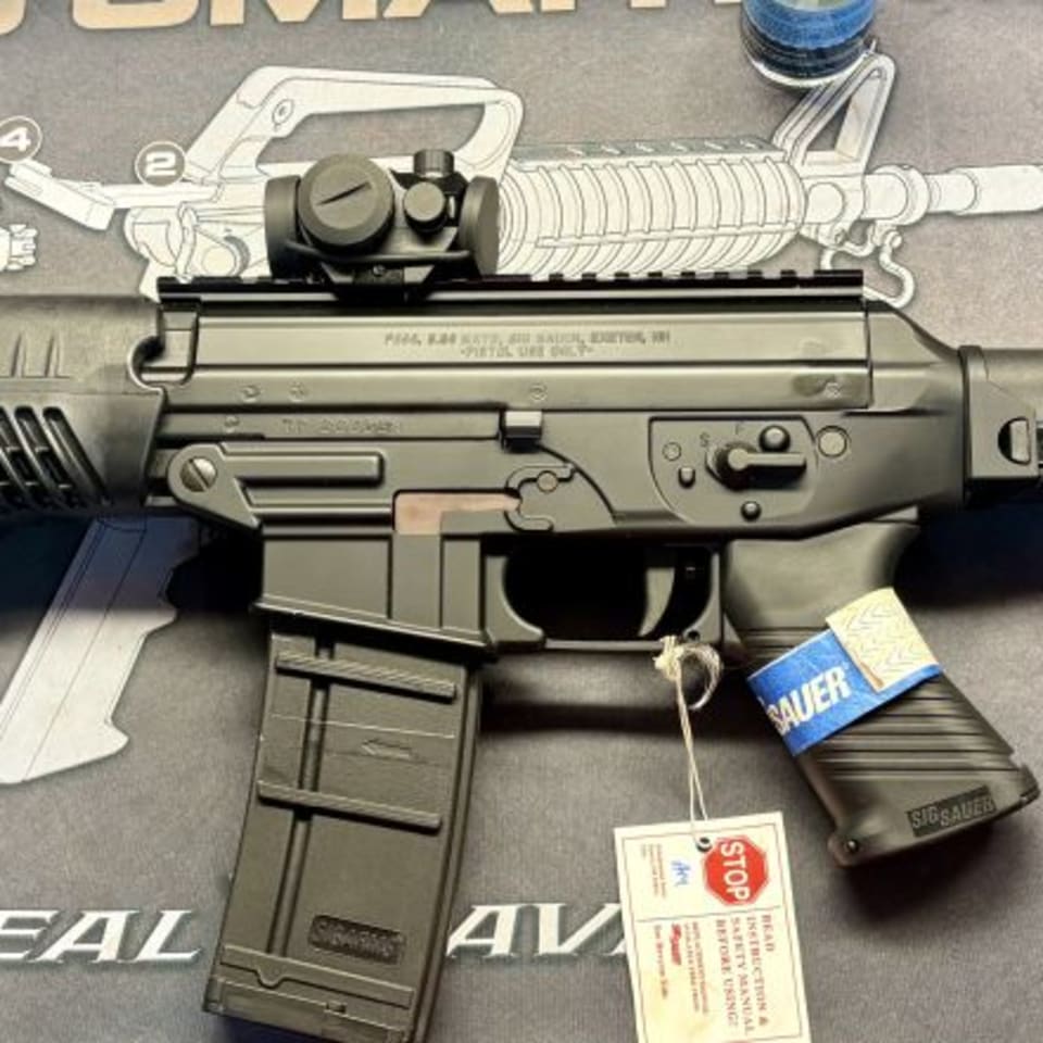 Image 2 - SIG P556