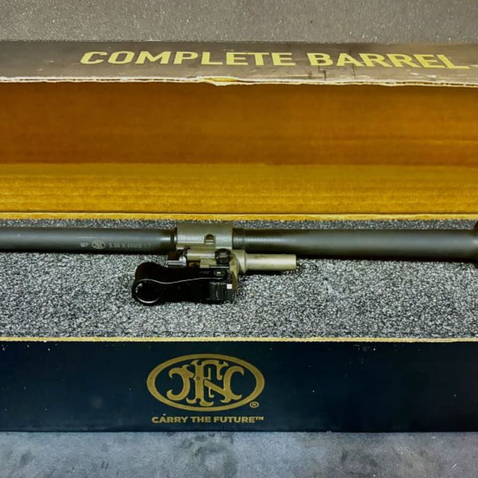 Image 2 - FN SCAR 556 complete barrel.