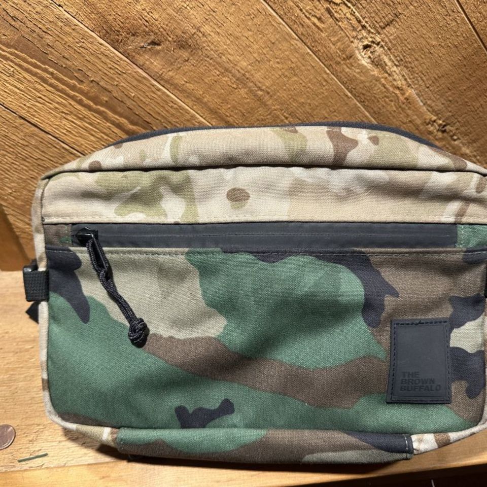 Image 1 - Brown Buffalo conceal sling