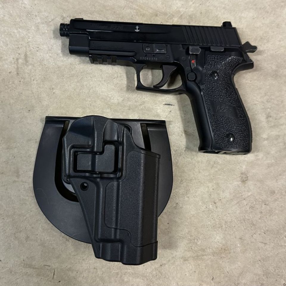 Image 1 - MK25 BB Gun