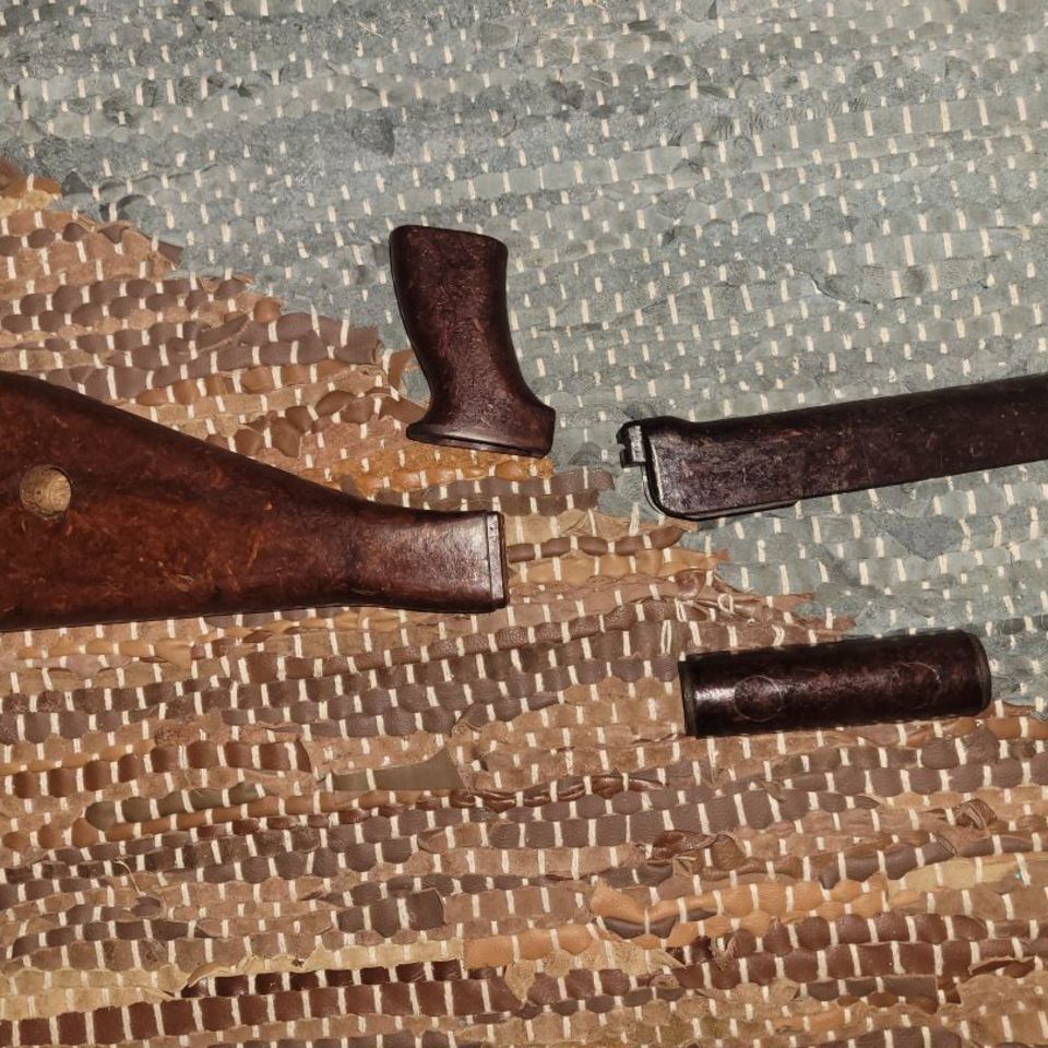 Image 2 - Vz58 beaver barf furniture set