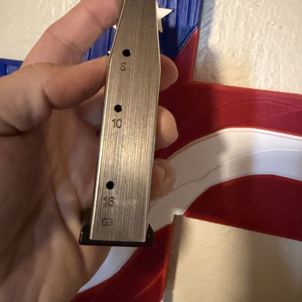 Image 2 - Staccato c2 mag