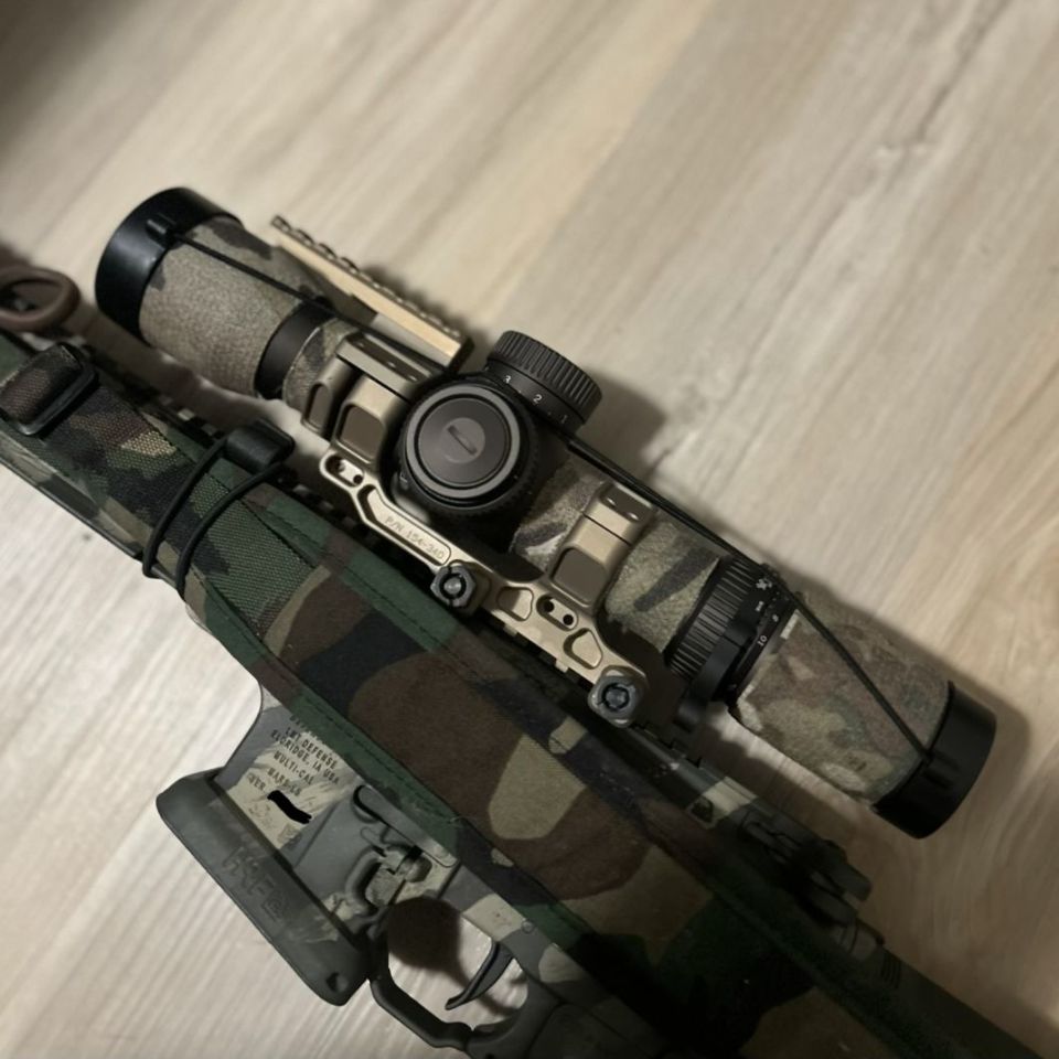 Image 2 - Vortex Razor Gen III 4-24