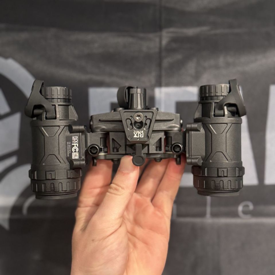 Image 3 - RIX RNV-31 binos WP