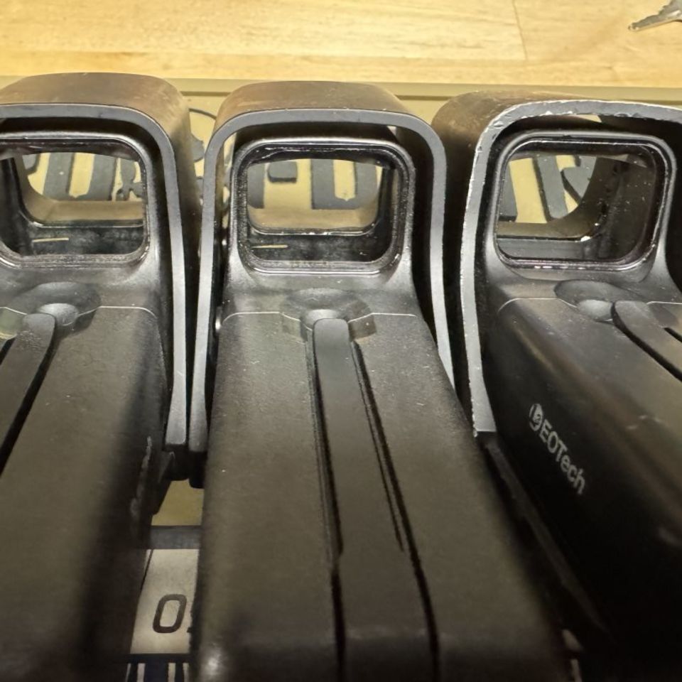 Image 4 - Eotech 552s 