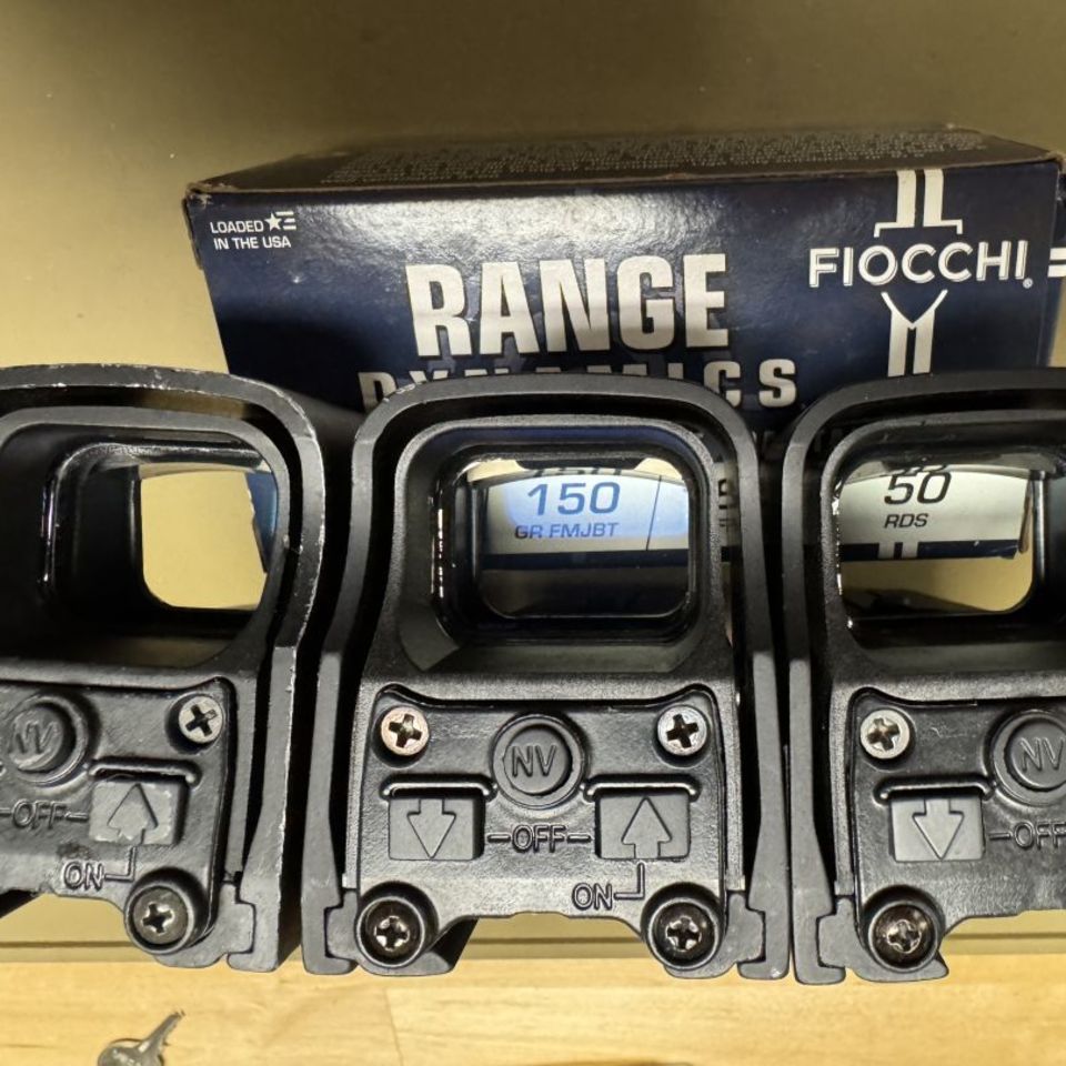 Image 3 - Eotech 552s 