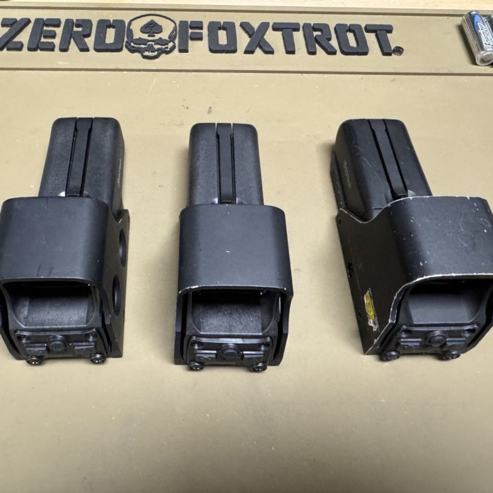 Image 2 - Eotech 552s 