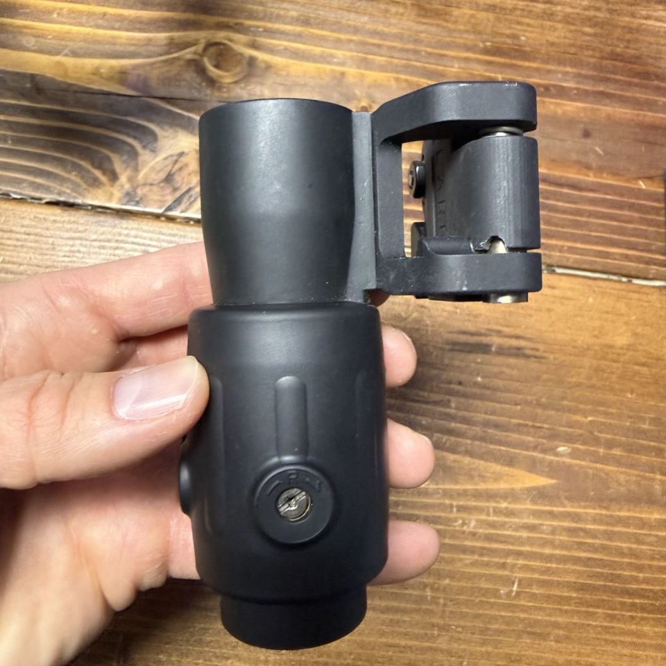 Image 2 - L3 EoTech G23 magnifier