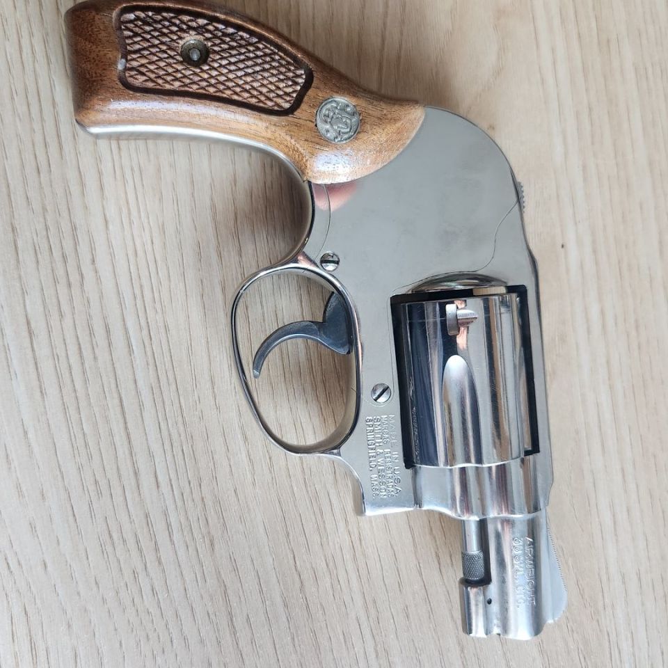 Image 2 - S&W model 38-1 Airweight