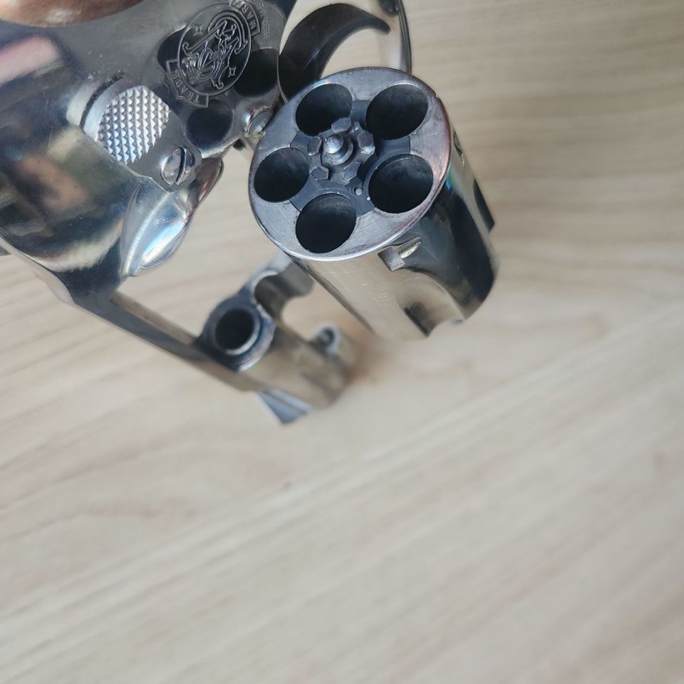 Image 5 - S&W model 38-1 Airweight