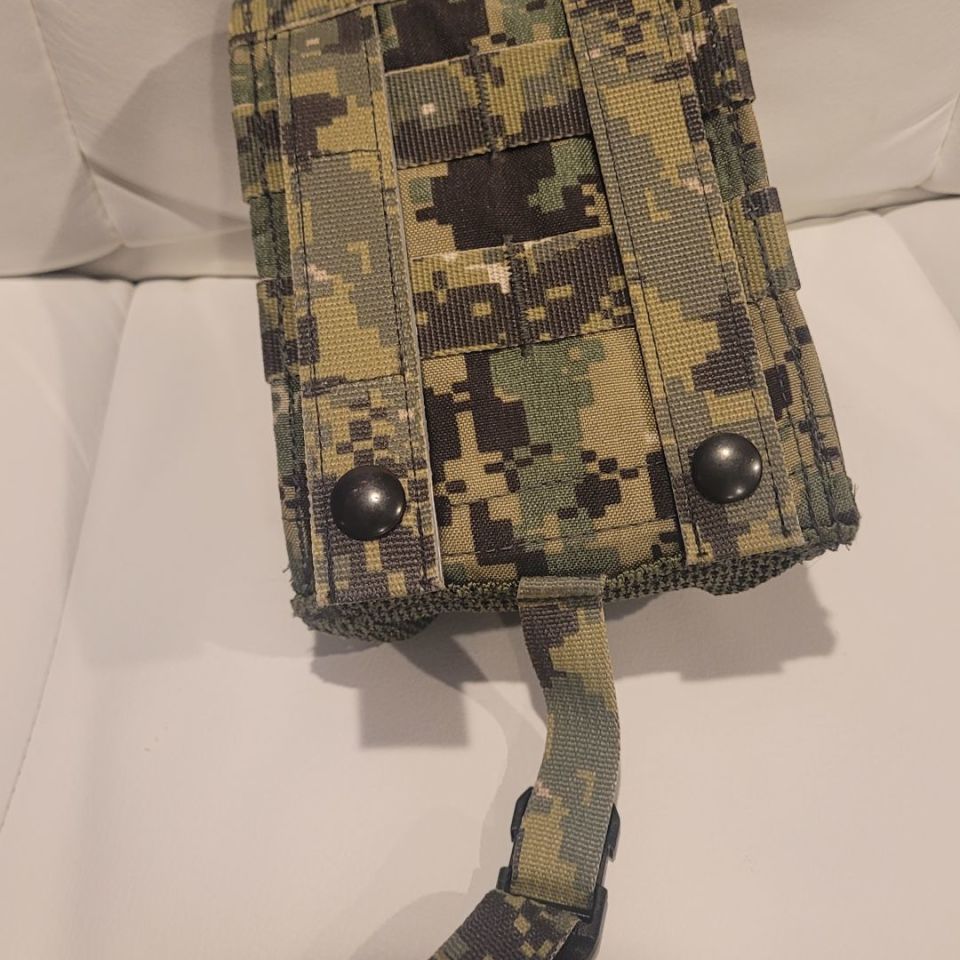 Image 1 - AOR2 Canteen/GP pouch & insert